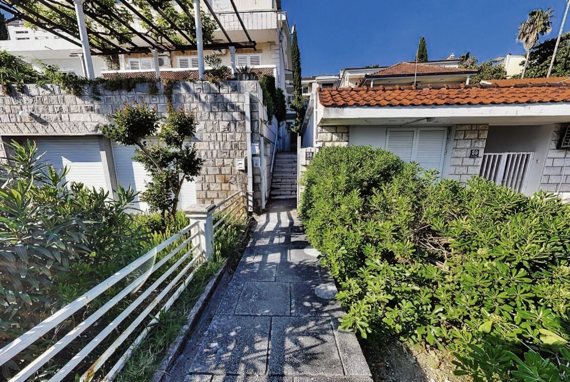 Herceg Novi - Savina - Jednosoban stan