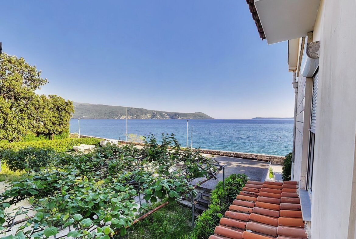 Herceg Novi - Savina - Kuća - Apartmani
